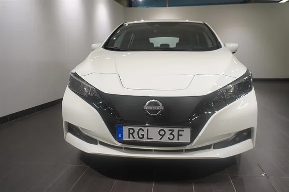 Nissan Leaf 2023 photo 3