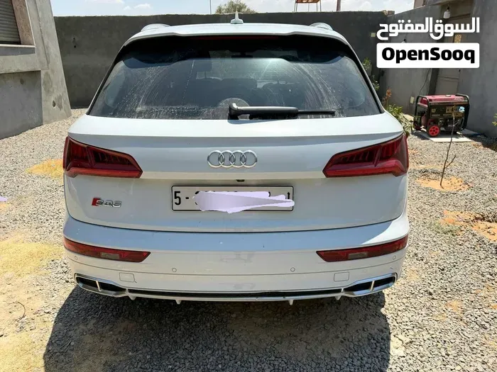 Audi Q5 2021 photo 2