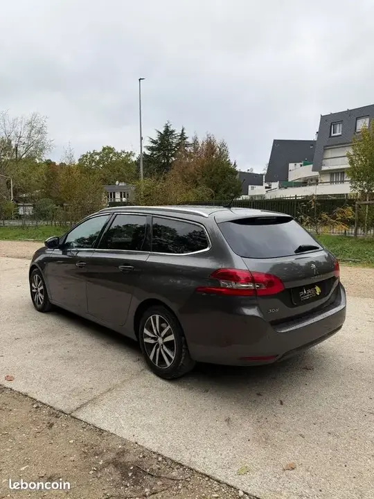 Peugeot 308 2018 photo 4