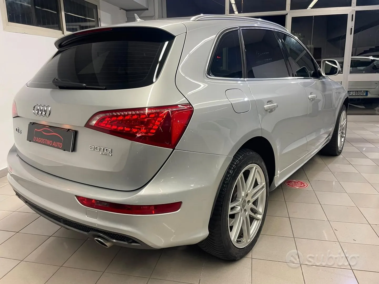 Audi Q5 2009 photo 4
