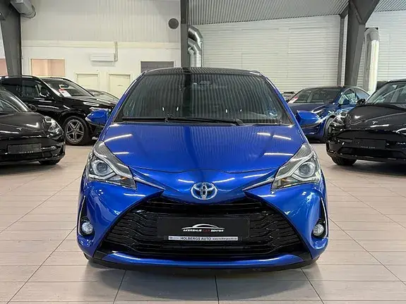 Toyota Yaris 2017 photo 3