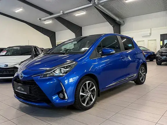 Toyota Yaris 2017 photo 2
