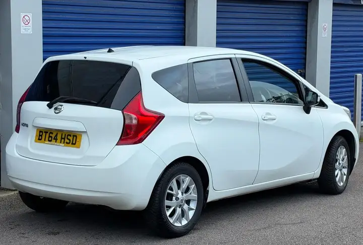 Nissan Note 2014 photo 5