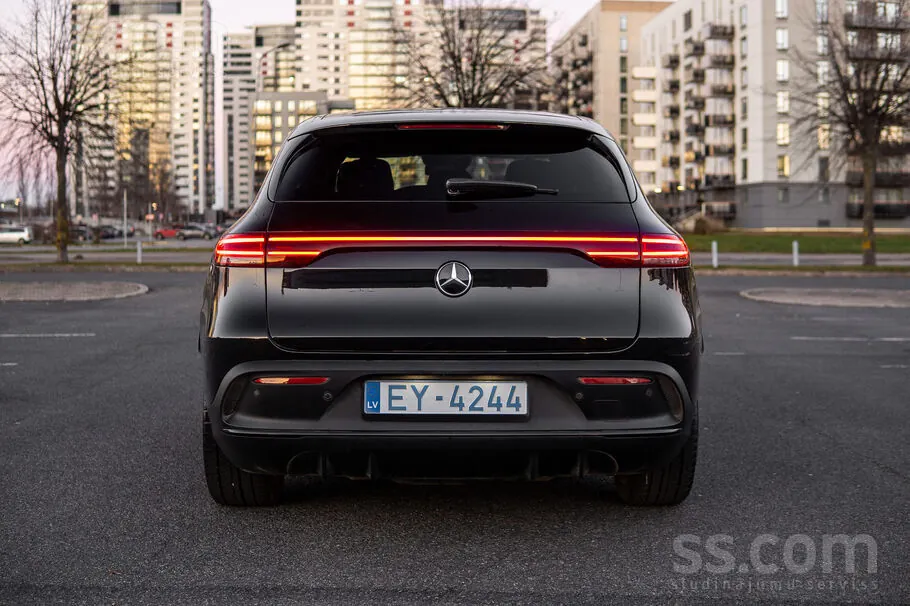 Mercedes-Benz Eqc 2020 photo 4