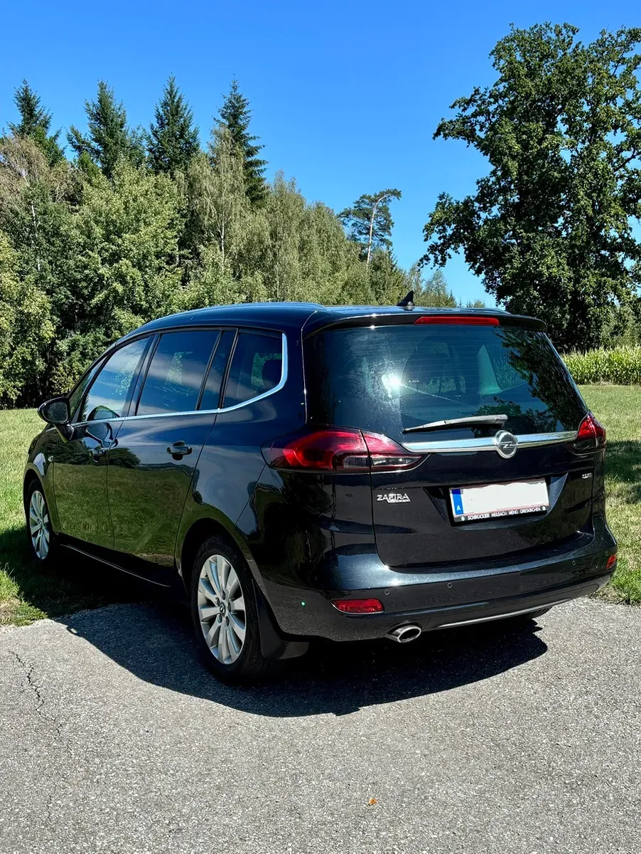 Opel Zafira Tourer 2015 photo 2