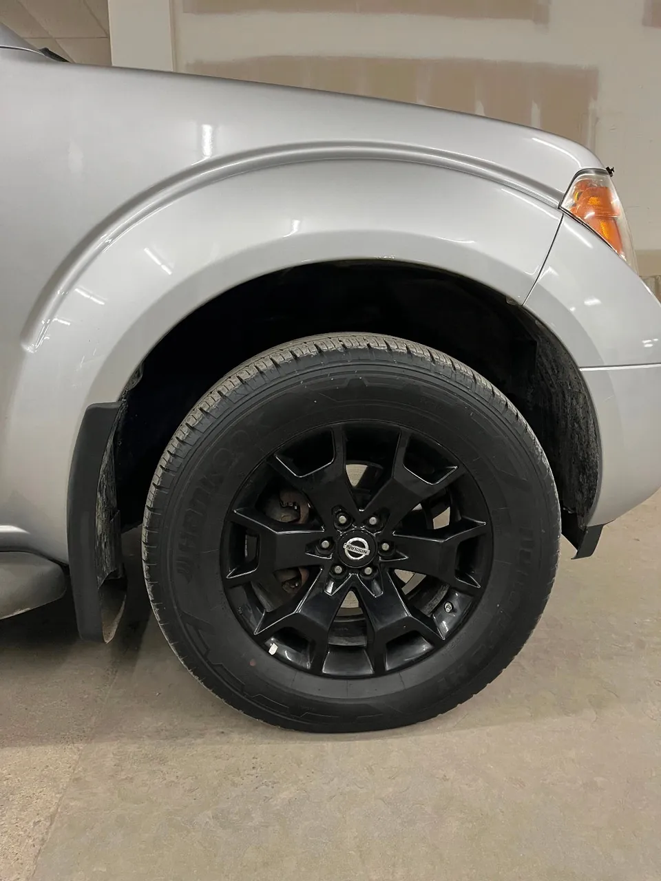 Nissan Pathfinder 2005 photo 2