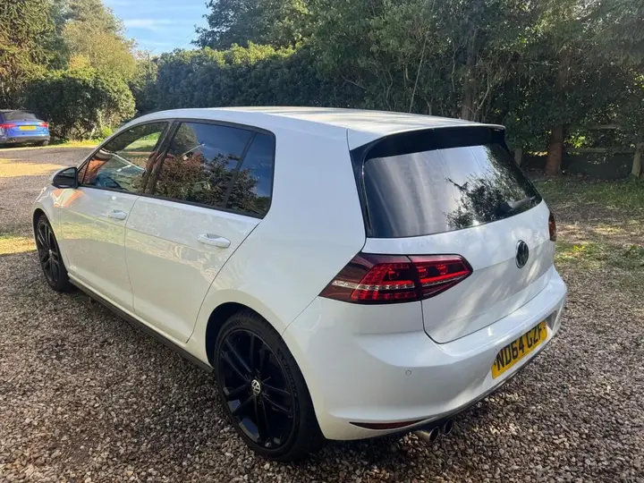 Volkswagen Golf 2014 photo 3