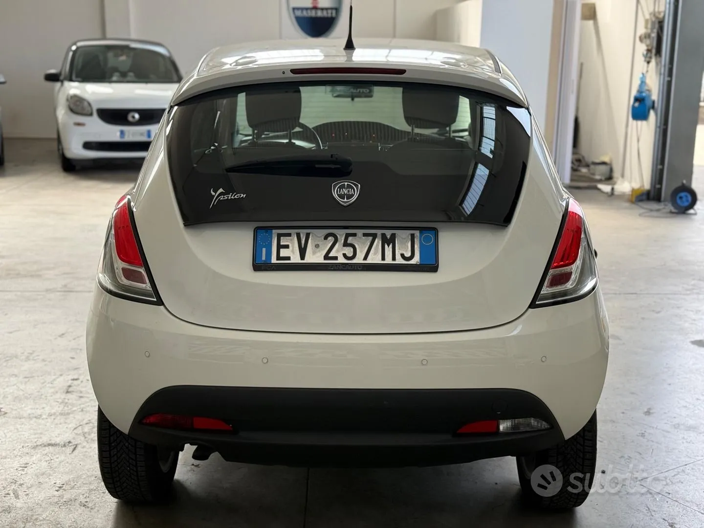 Lancia Ypsilon 2014 photo 5