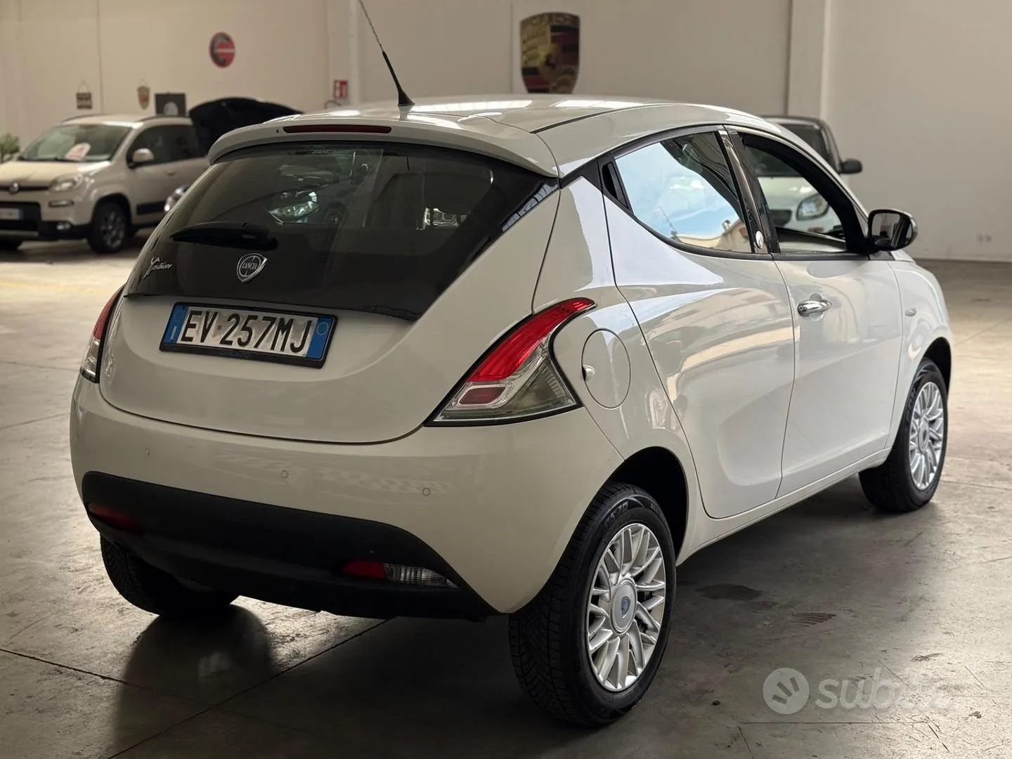 Lancia Ypsilon 2014 photo 4