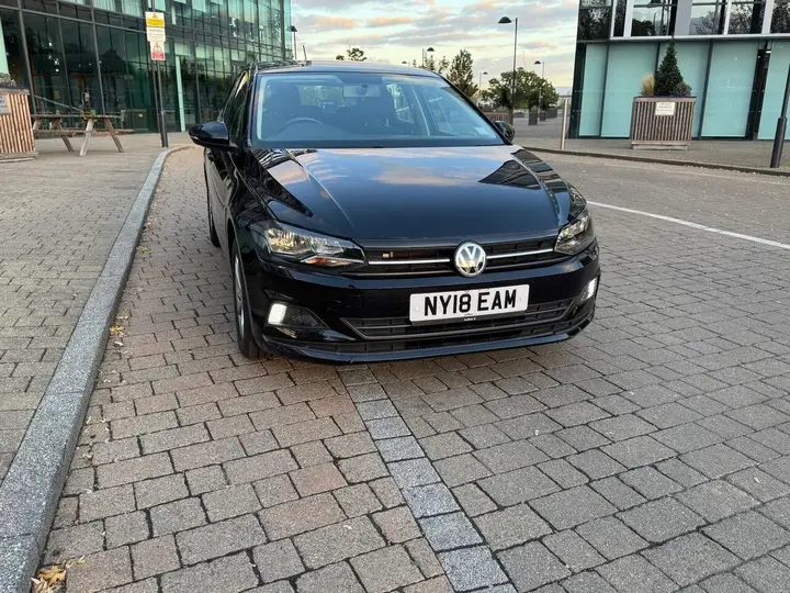 Volkswagen Polo 2018 photo 4