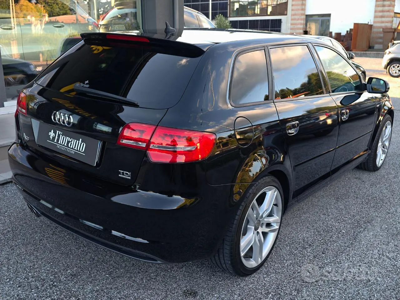 Audi A3 2011 photo 3