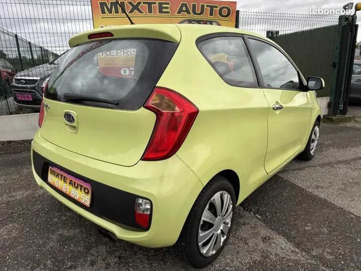 Kia Picanto 2013 photo 2