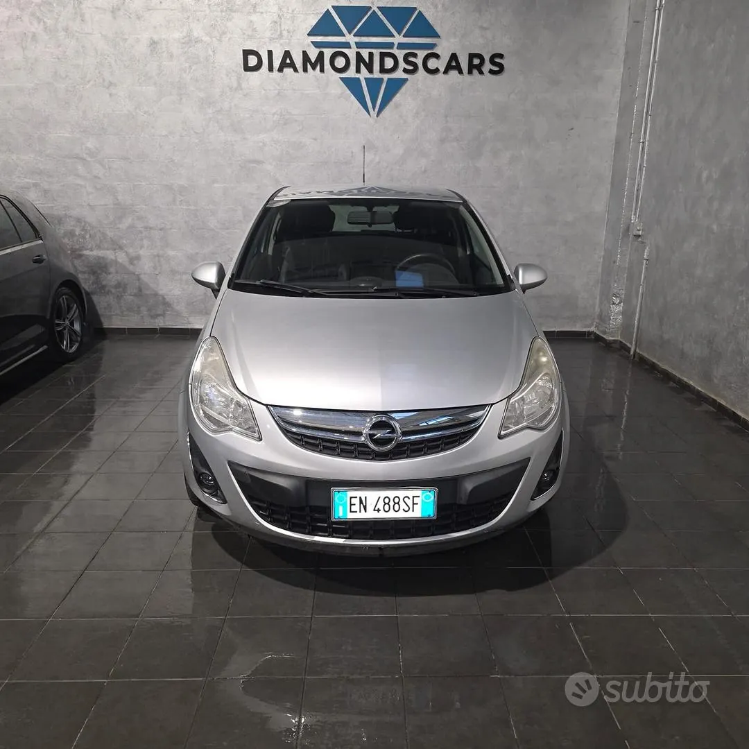 Opel Corsa 2012 photo 3