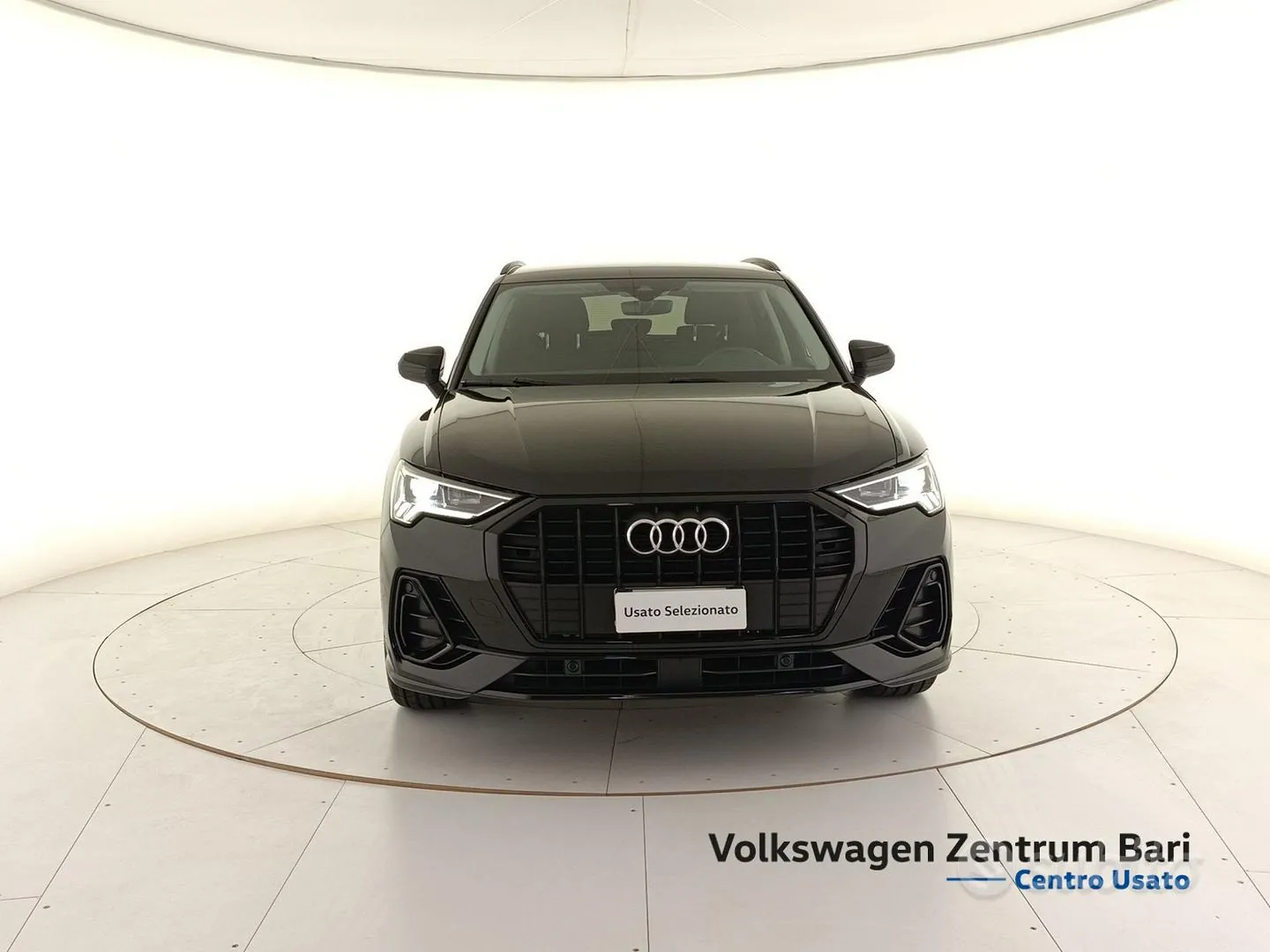 Audi Q3 2022 photo 3