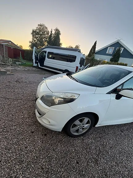 Renault Scenic Iii 2010 photo 4