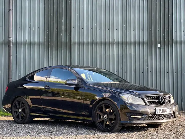 Mercedes-Benz C-Class 2015 photo 3