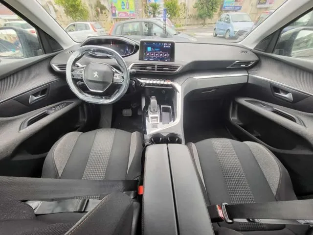 Peugeot 3008 2020 photo 3