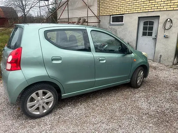 Suzuki Alto 2009 photo 2