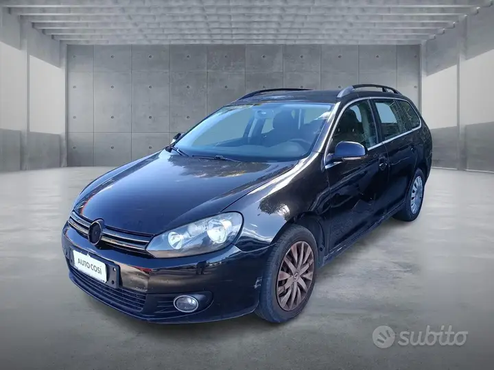 Volkswagen Golf 2010 photo 2