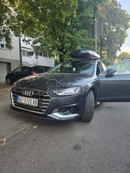 Audi A4 2021 photo 2