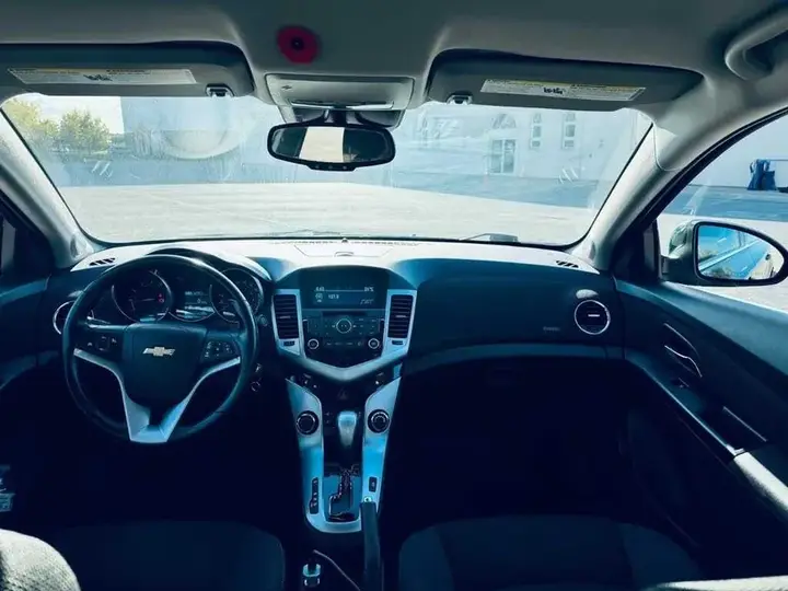 Chevrolet Cruze 2013 photo 3