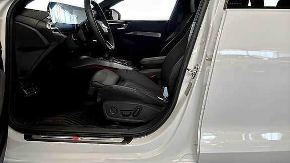Audi A5 2025 photo 2