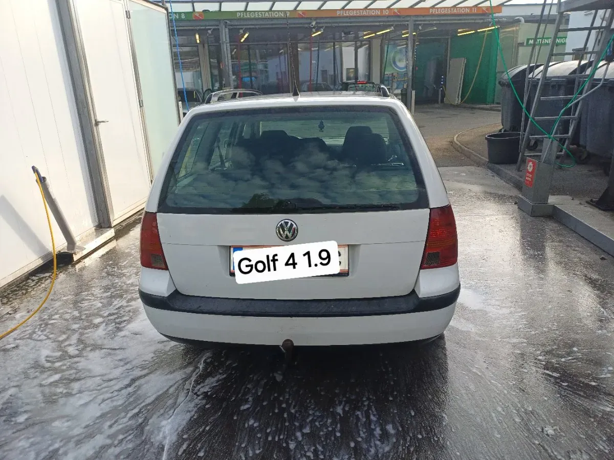 Volkswagen Golf 2004 photo 3