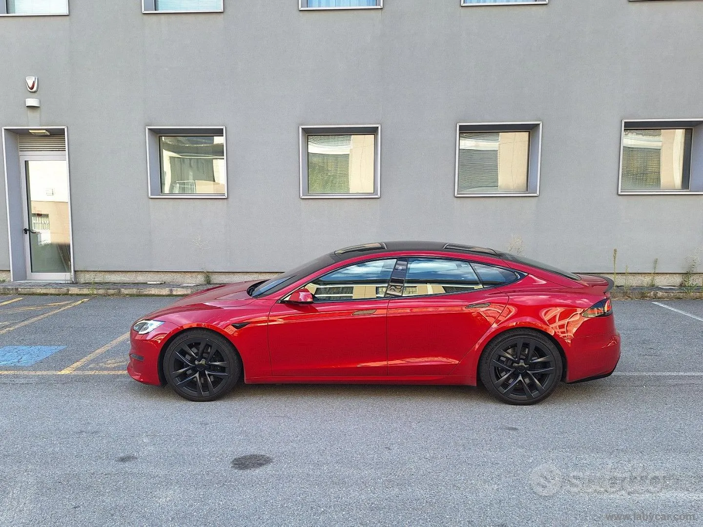 Tesla Model S 2023 photo 4