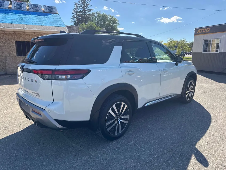 Nissan Pathfinder 2023 photo 5