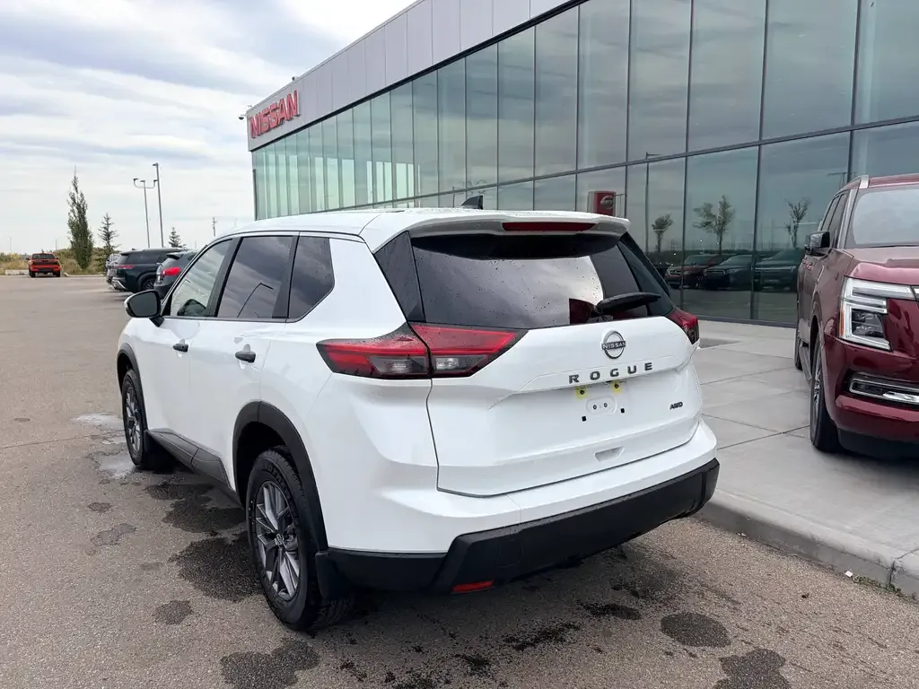 Nissan Rogue 2026 photo 4