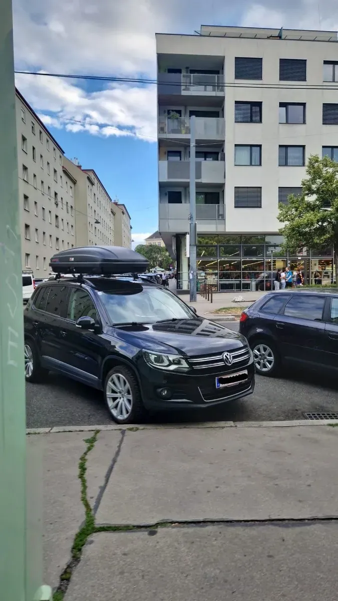 Volkswagen Tiguan 2013 photo 2