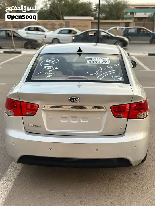 Kia Forte 2010 photo 3