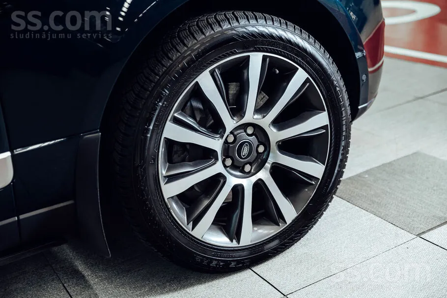 Land Rover Range Rover 2015 photo 4
