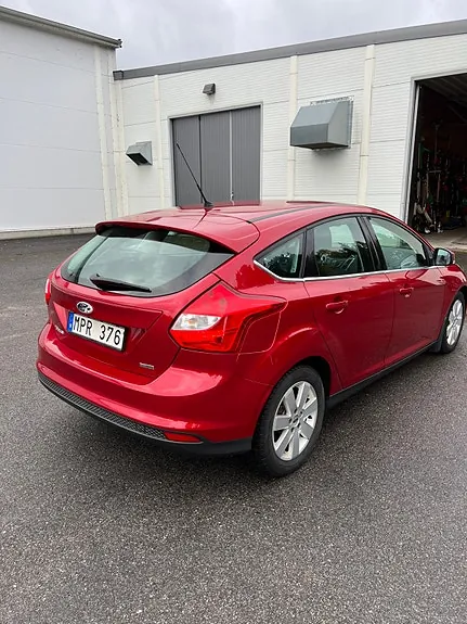 Ford Focus 2012 photo 4