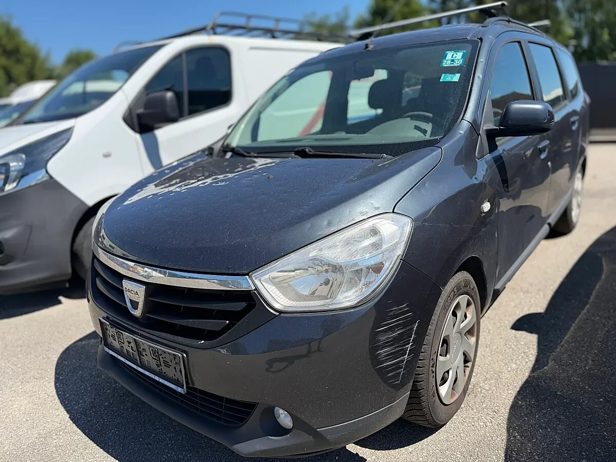 Dacia Lodgy 2013 photo 2