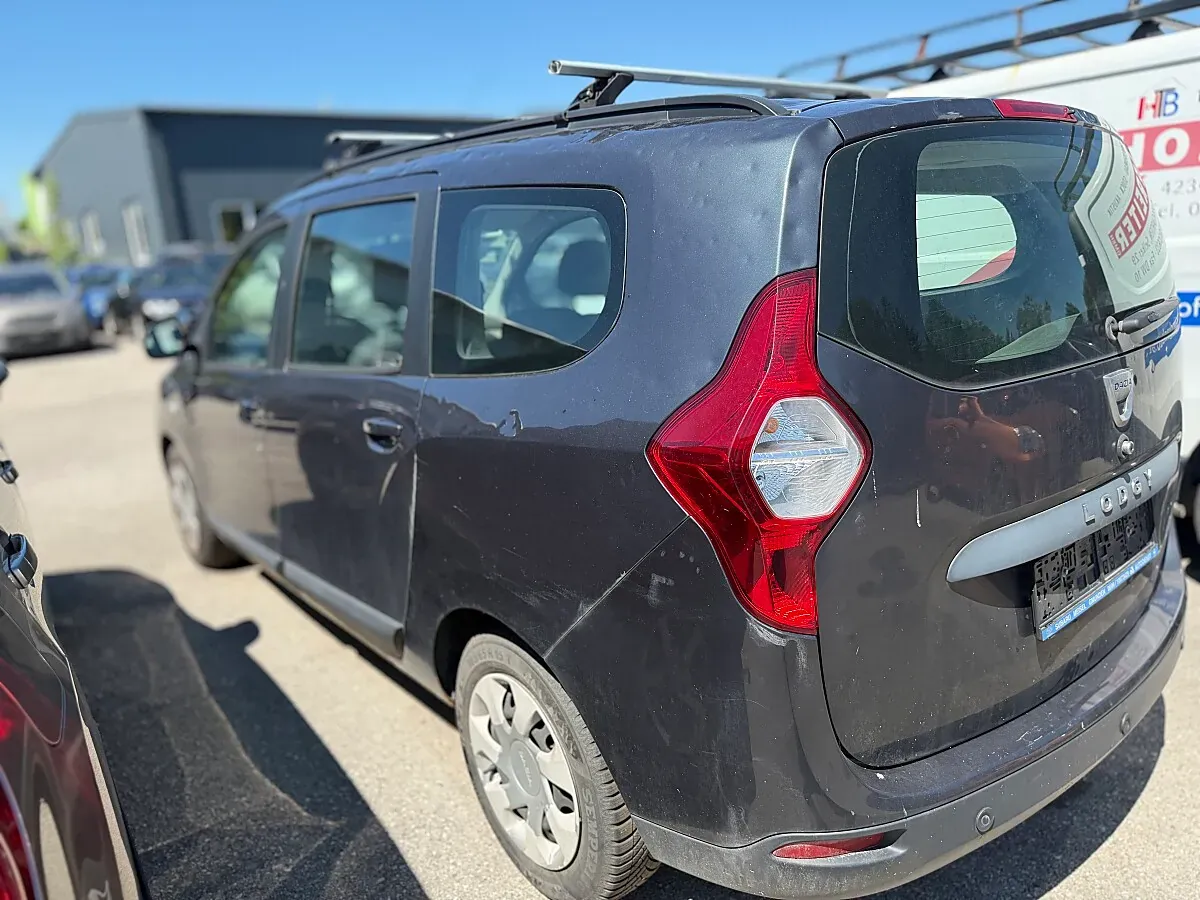 Dacia Lodgy 2013 photo 3
