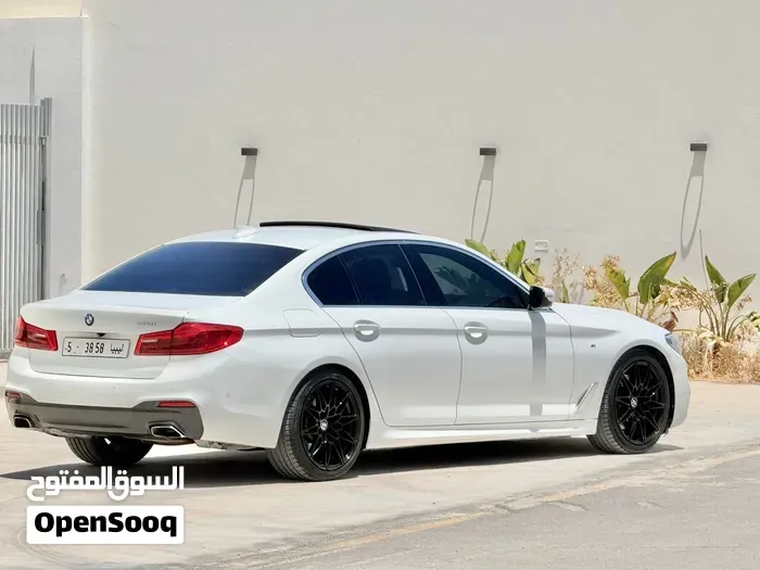 BMW 5 Series 2019 photo 2