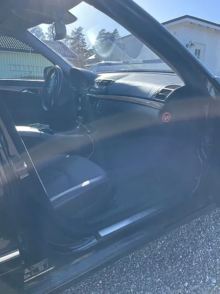 Mercedes-Benz E220 2008 photo 3