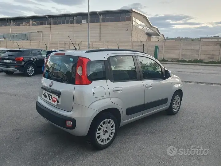 Fiat Panda 2015 photo 4