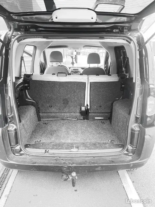 Peugeot Bipper Tepee 2012 photo 3