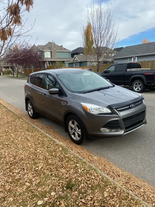 Ford Escape 2014 photo 2