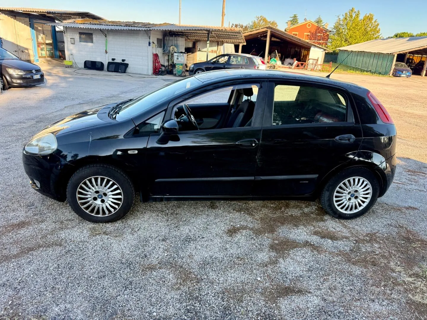 Fiat Grande Punto 2007 photo 4