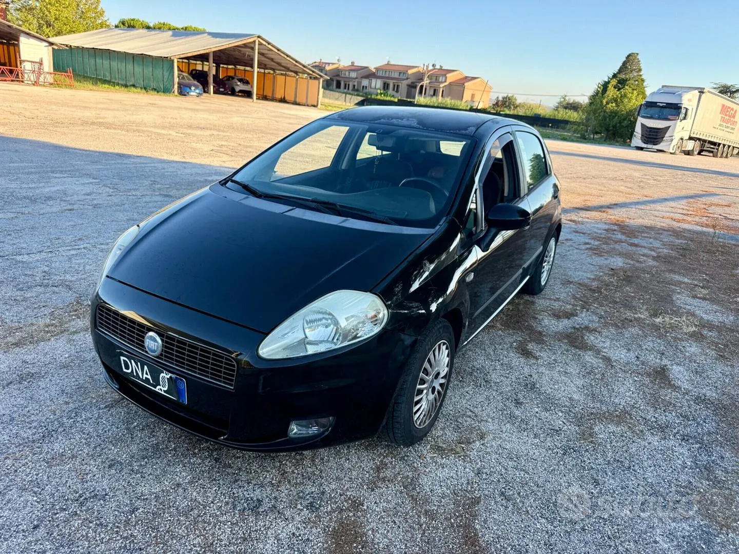 Fiat Grande Punto 2007 photo 3