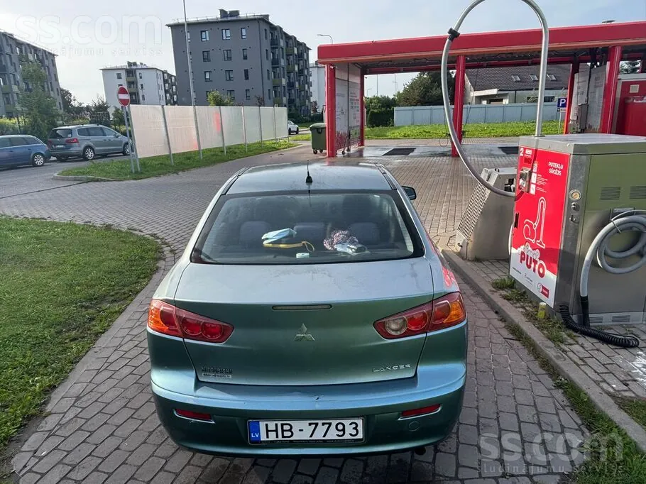Mitsubishi Lancer 2008 photo 2