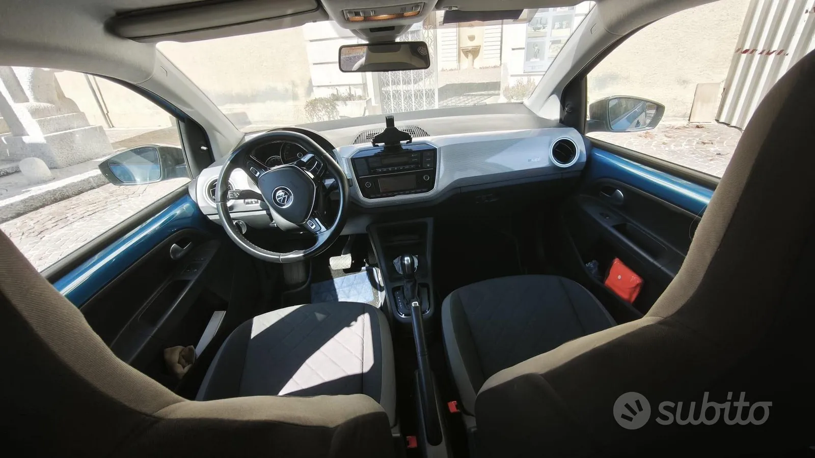 Volkswagen Up 2021 photo 3