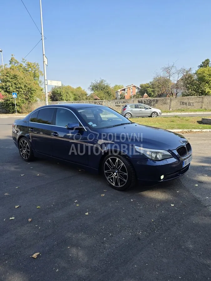 BMW 520