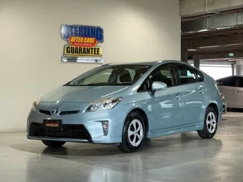 Toyota Prius 2015 photo 4