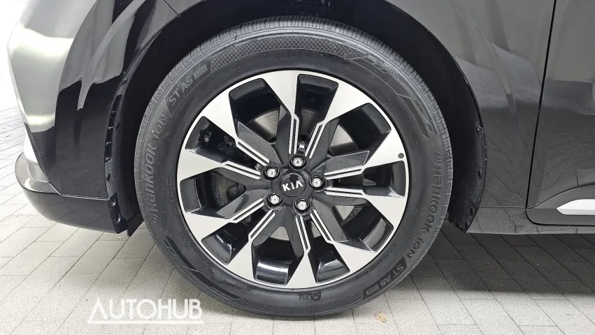 Kia Carnival 2021 photo 5