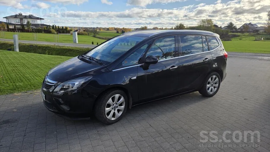 Opel Zafira 2012 photo 5