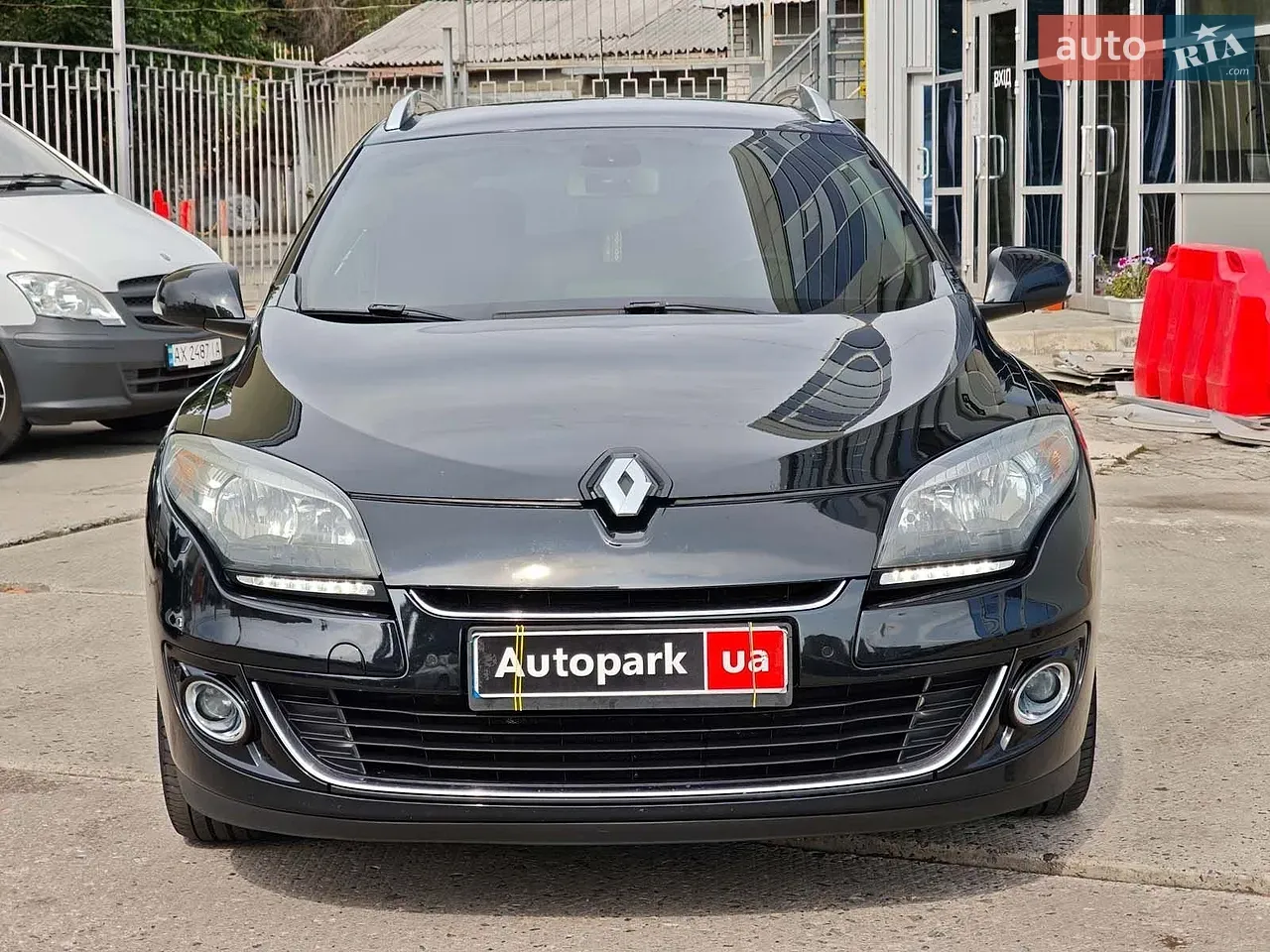 Renault Megane 2013 photo 2